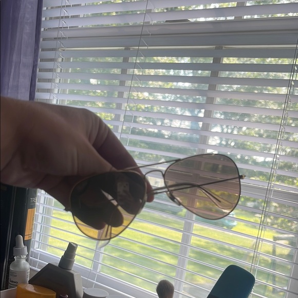ray and Aviator Sunglasses - Picture 3 of 4